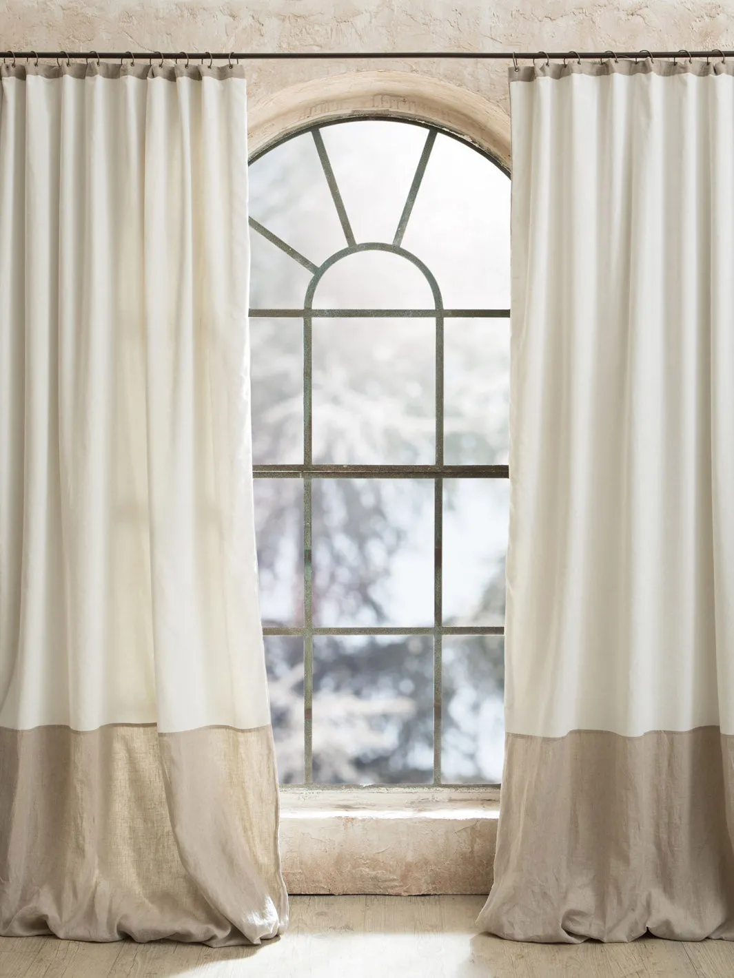 Cortina Duo de terciopelo blanco y lino ecru 140x280cm