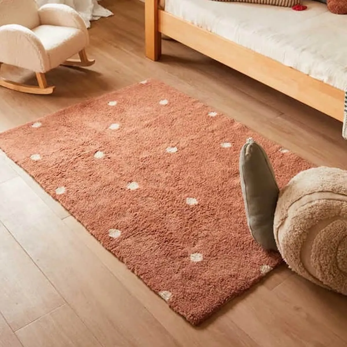 Alfombra 100x150cm MINI DOT Lorena Canals chestnut